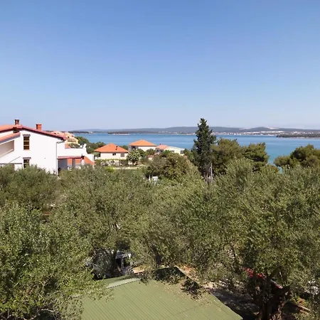 Apartments By The Sea Tkon, Pasman - 6215