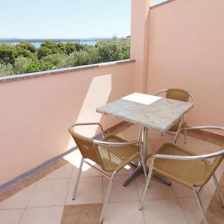 Apartment Apartments By The Sea Tkon, Pasman - 6215 *